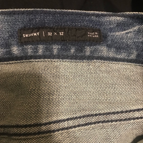 Gently worn dark PacSun jeans - Picture 3 of 3